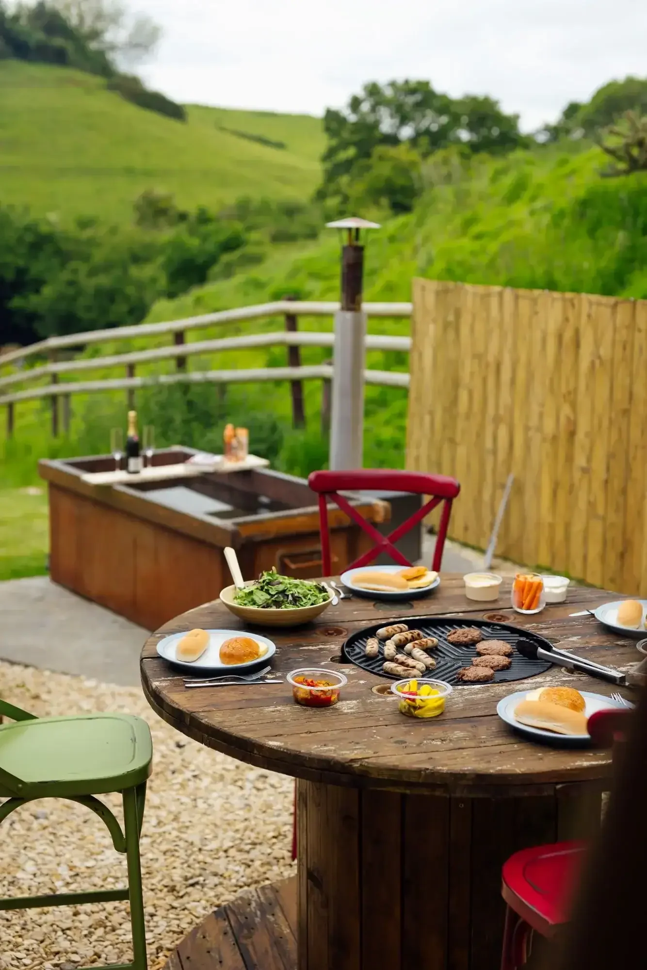 Hot Tub Glamping near me